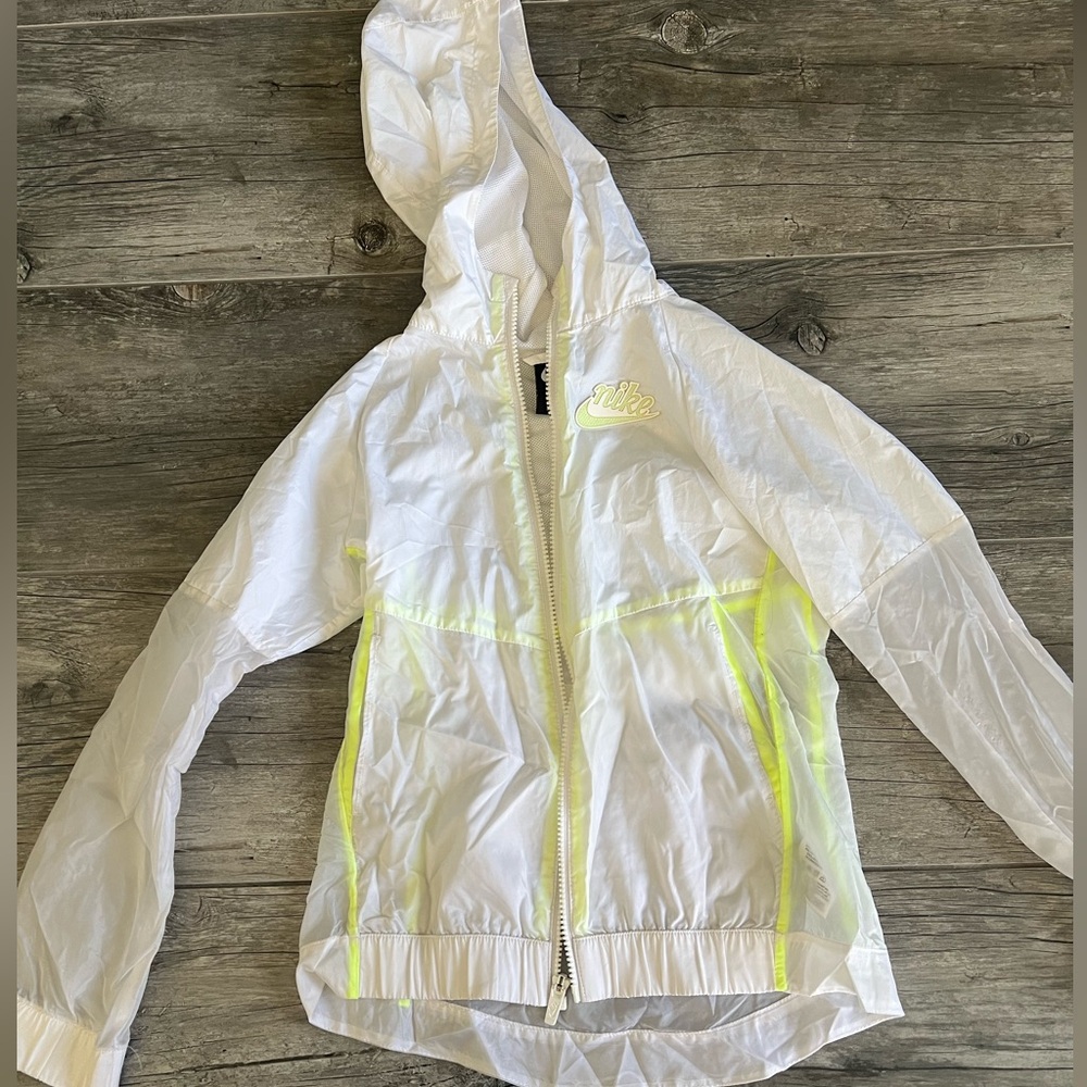 Nike Girls Windbreaker White Neon Green Sz m Lightweight CU0043-100 Swoosh Run